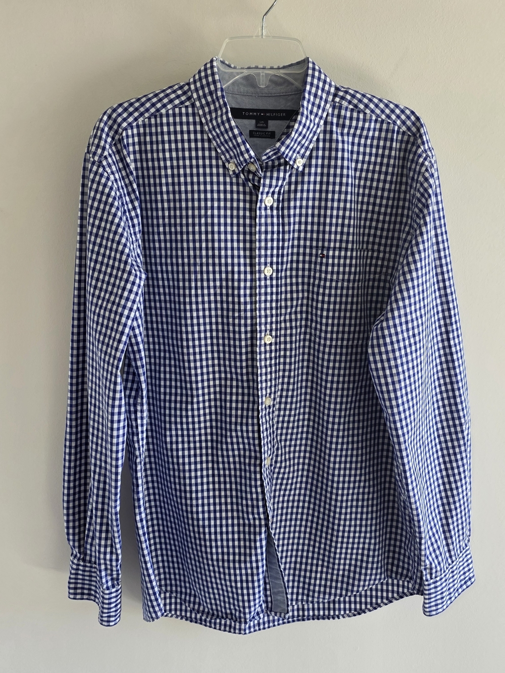 Tommy Hilfiger Shirt Men’s Large Gingham Button-Down Long Sleeve Stain On Cuff